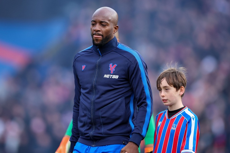 平，但赢！利物浦切尔西全输球，曼联本轮战平反倒又多出一分优势