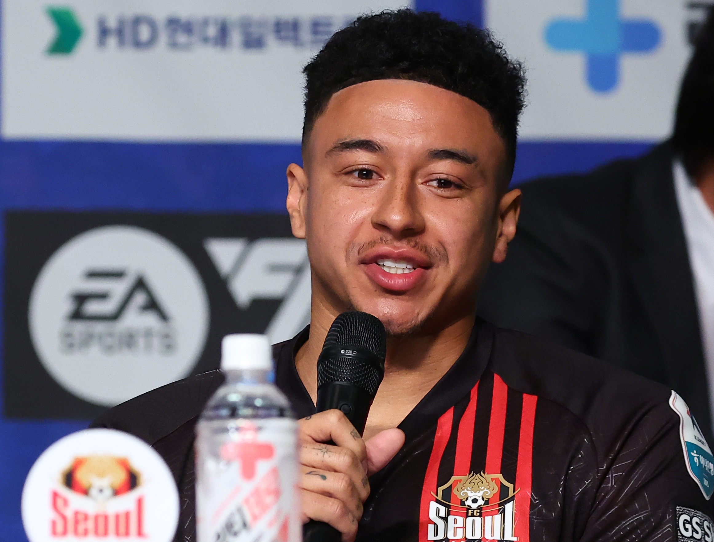 科尔说你们私交很好？库明加：我已开启新篇章 别人说的与我无关